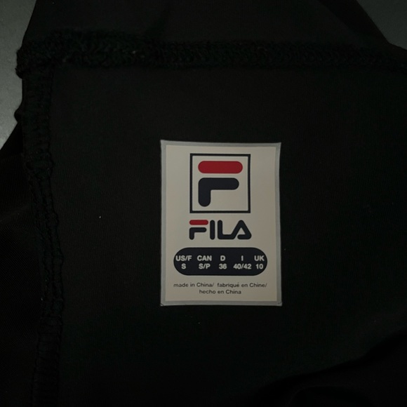 Leggings that are attached underneath a skirt by Fila! - Picture 6 of 6